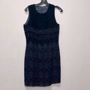 MNG NIGHT | Navy Blue Velvet Patterned Midi Dress
